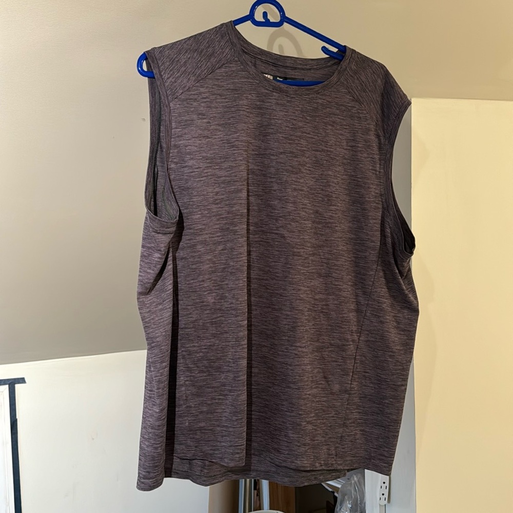 REI sleeveless